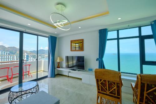 Ocean Sun Apartment Hon Chong Nha Trang 