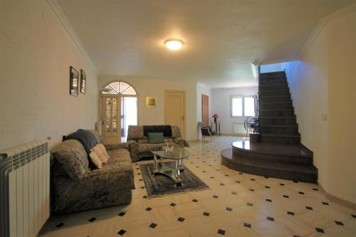 Chalet CasaTuris para disfrutar con Piscina privada en San Vicente del Raspeig CH101 - image 11