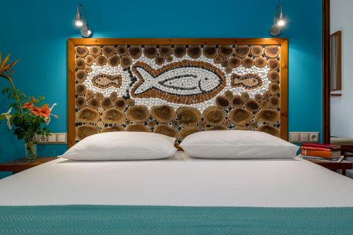 Aris Hotel - image 2