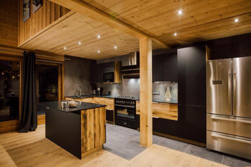 Chalet Harmonie in Morzine City Center