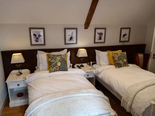 Keepers Cottage Guest House - image 2