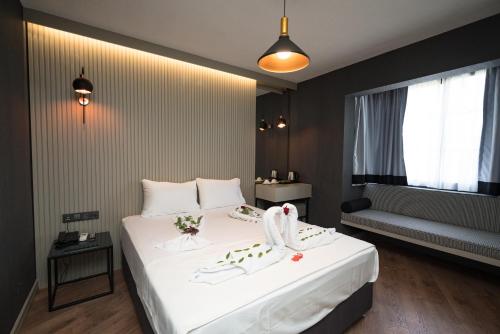 Basel Hotel Room Type - Deluxe Room