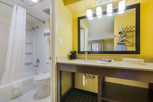 Quality Inn London - image 16