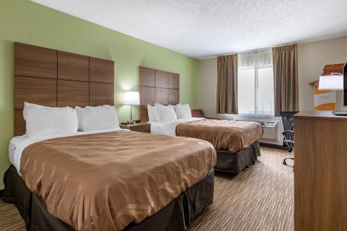 Double Room with Two Double Beds - Smoking