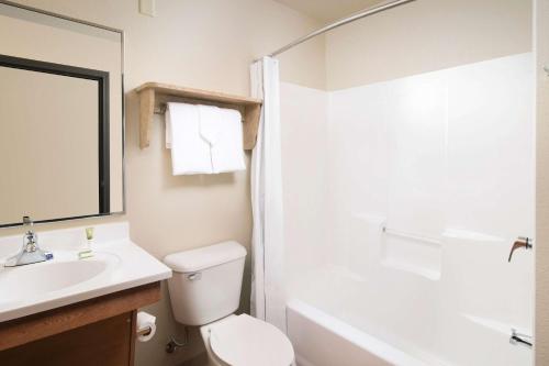 WoodSpring Suites Houston I-10 West - image 8