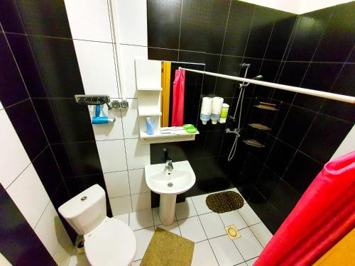 Guest House Happy Family - image 10