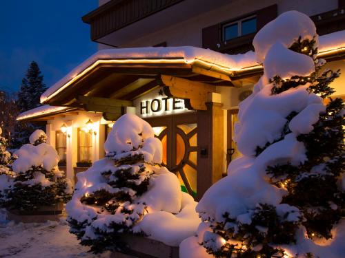 Hotel Sole - Sonne in Toblach