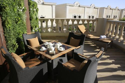 Μπαλκόνι/βεράντα, Vittori Palace Hotel and Residences in Ριάντ