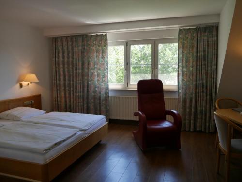 1 queen bed