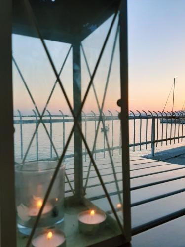 Melia studio 2 seafront apartment in Loutraki Skopelosa
