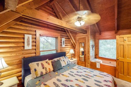 Pigeon Forge Perch - image 9