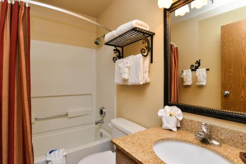 Best Western Plus Inn of Santa Fe - image 4