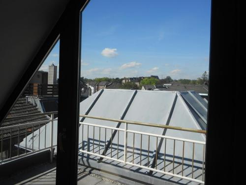 陽台/露台, Super Penthouse #9 oder Studio #6 mit Aufzug, Terrasse & Wintergarten im Zentrum in 埃施韋勒