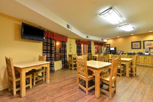 Best Western PLUS Inn of Santa Fe in Santa Fe Suburbs