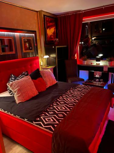 Chez-Ronny - image 14