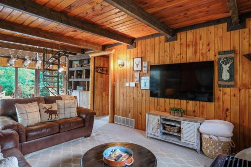 Horseshoe Mountain Hideaway - main image