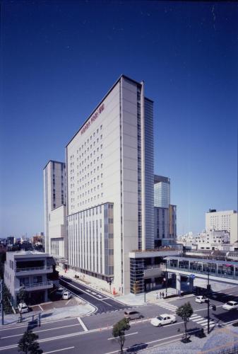 高岡マンテンホテル駅前