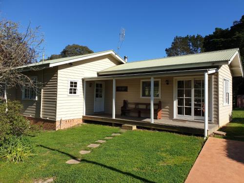 Sutton Forest Cottage