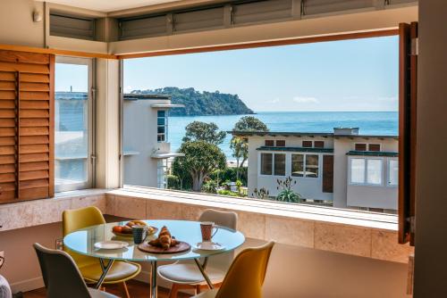 Sanctuary On The Beach - Onetangi by Waiheke Unlimited - Apartment - Onetangi