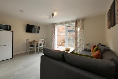 Picture of Crewe Short Lets 8 Victoria Court, Crewe