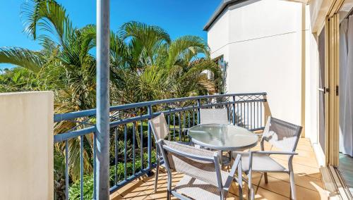 Golden Riviera Beach Resort Room Type - Two-Bedroom Apartment with Garden View