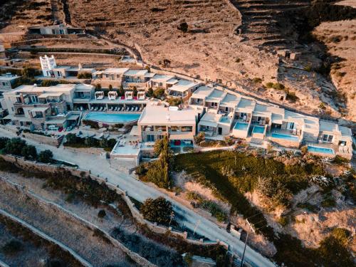 Aeolis Tinos Suites - image 13