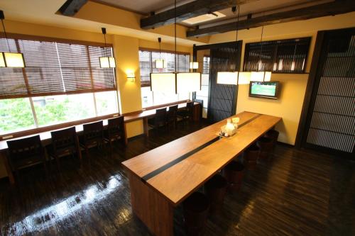 Restaurant, Uozu Manten Hotel Ekimae in Asahi