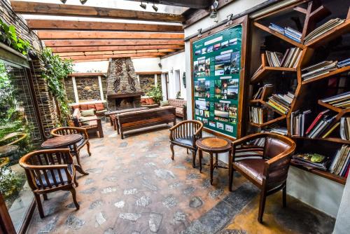 Oikoperiigitis Hotel in Kerkíni