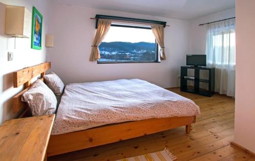 1 queen bed
