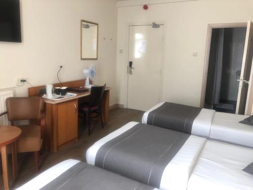 Delta City Center Hotel