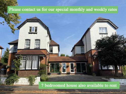Elmdon Lodge - image 10