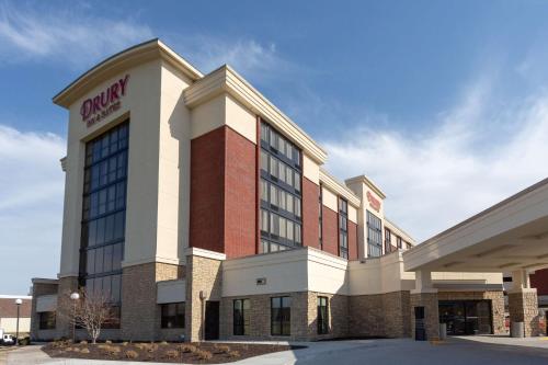 . Drury Inn & Suites Overland Park