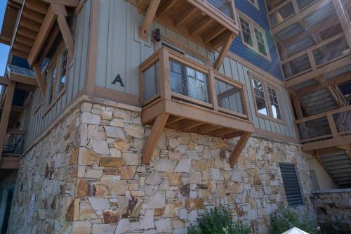Town Point Condos by Park City Vacations