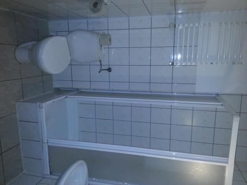Quadruple Room (2 Adults + 2 Children) image 1