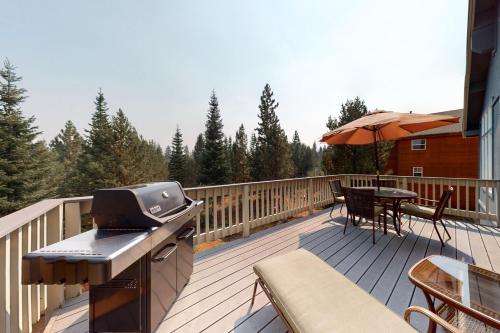 Valhalla, Truckee