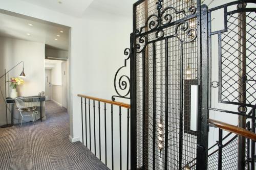 Hotel Le Basile - main image