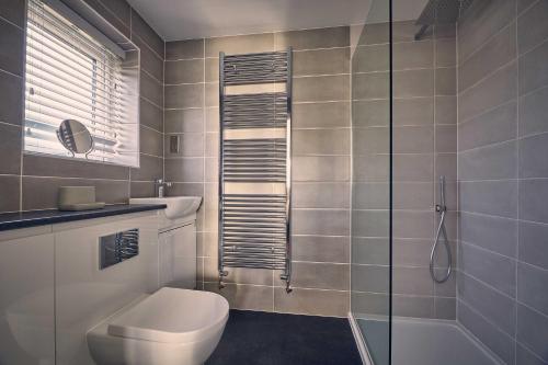 Host & Stay - Sea Larks