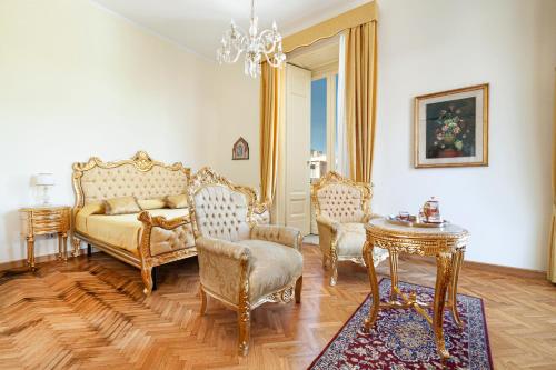 Relais Antica Napoli - image 3