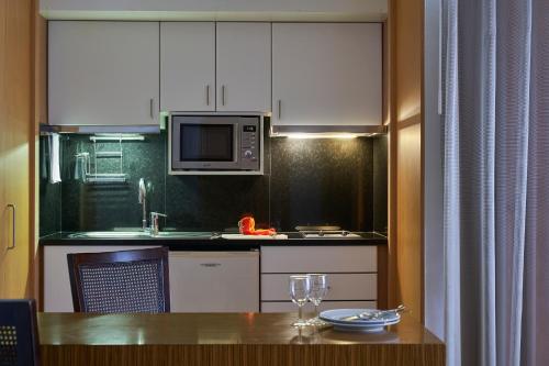 Golden Residence Hotel Room Type - One-Bedroom Apartment with Land View