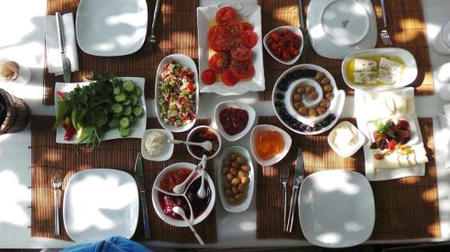  Cunda Adali Pansiyon in Ayvalık