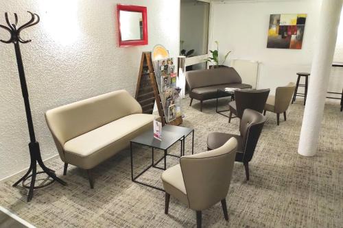 Brit Hotel Reims La Pompelle - 바/라운지