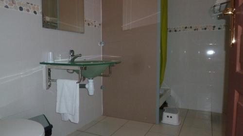 Bungalows & Rooms - Gît'Ôstal - Accommodation - Carcassonne