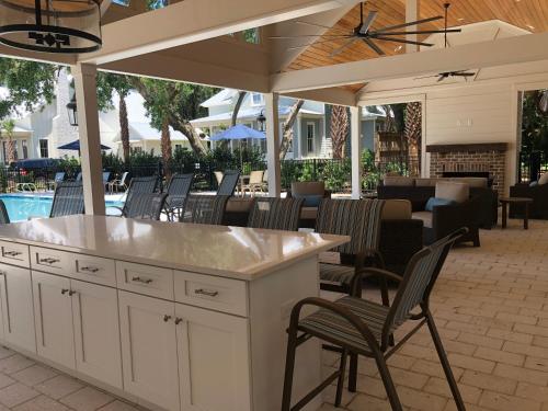 Latitude Adjustment at Ocean Oaks by Jekyll Realty - main image