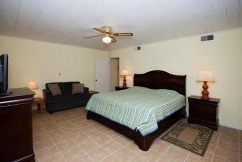 SEA COTTAGE APARTMENT by Jekyll Realty - main image