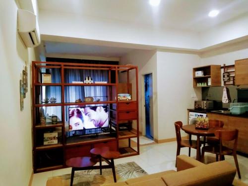 Timurbay by Dfamilia, ground floor suite with easy access to the pool and beach, Kuantan (photo 9)