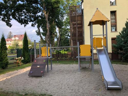 Apartment (2-4 Adults)