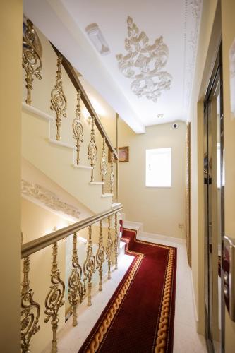 Palazzo Venezia - image 7