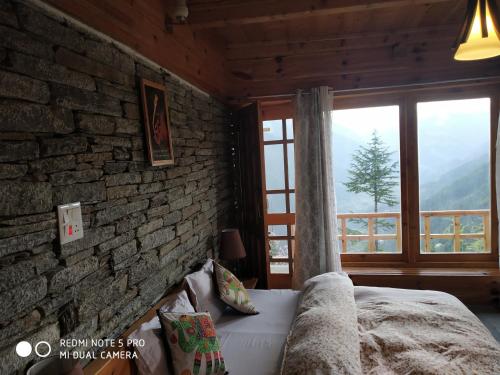 Ishan Log Huts- A Boutique Homestay-since 1999