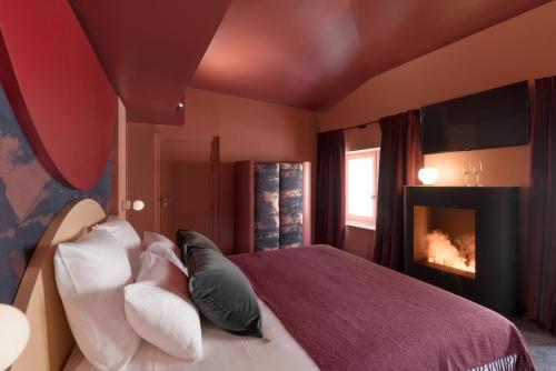 MiHotel - La Tour Rose