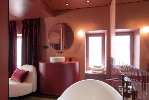 MiHotel - La Tour Rose